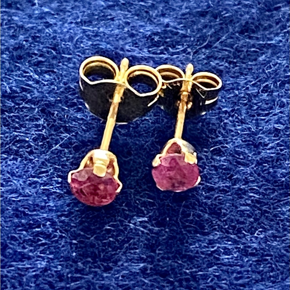 Ruby Gold Stud Earrings - image 3